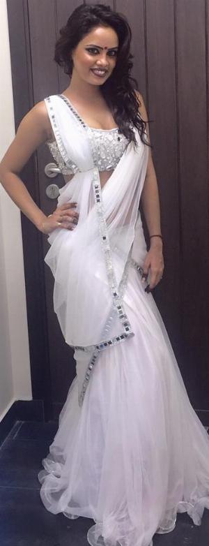 Jannat Shaikh Hot 2_33.jpg Jannat Shaikh Topless Photoshoot